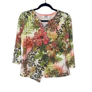 Paris IQ Floral Hibiscus Asymmetrical Hem Snap Detail V Neck 3/4 Sleeve Top L